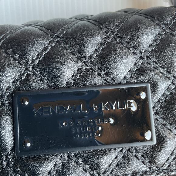 Kendall + Kylie Crossbody Black Mini Purse Quilted Chain Strap NWT - Picture 8 of 9